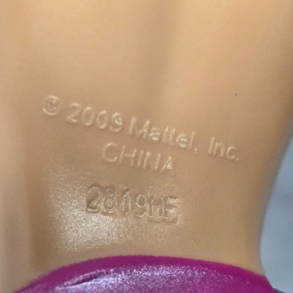 Mattel Barbie Mermaid Doll Purple Pink Tail Brown Hair 2009 2819HF‎